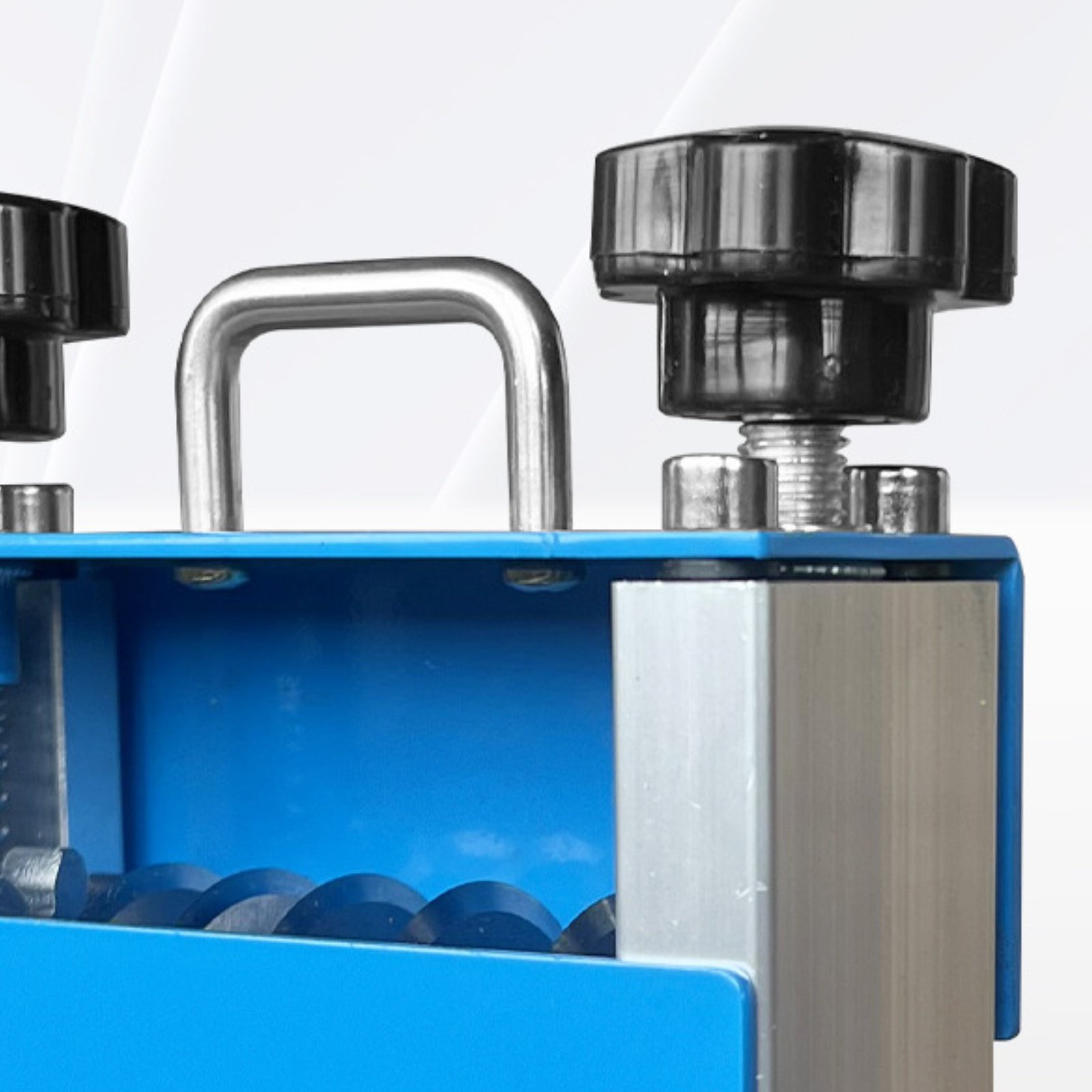 Workshop Tools And Equipment - أداة تقشير الأسلاك متعددة الفتحات بمحرك